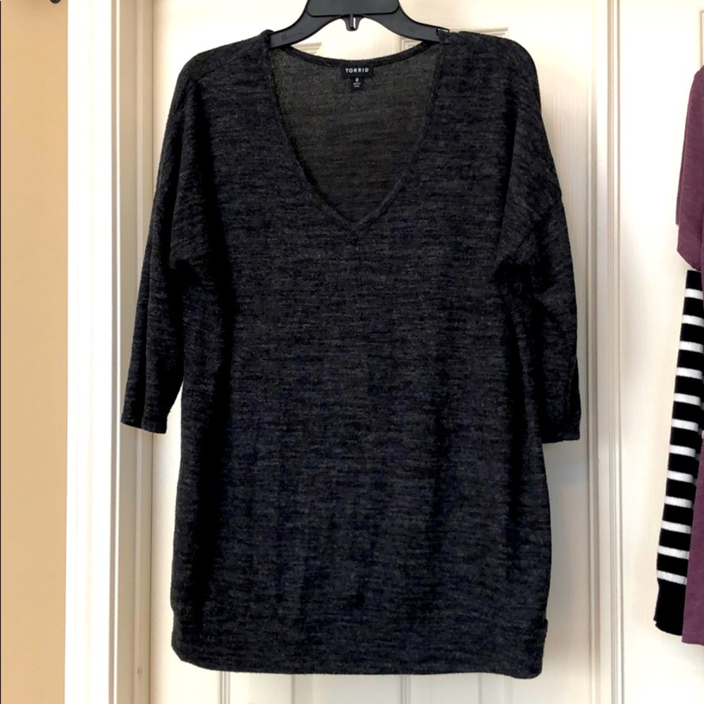 Grey size 0 Torrid plus size top